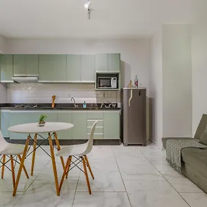 Recanto Aconchegante No Campeche 03 - 50m Da - , Florianópolis Brasil